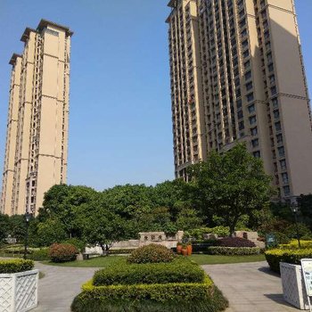 水木年华青年公寓(无锡爱家金河湾店)