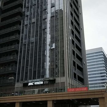 武汉苏安家设计师影院公寓