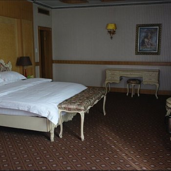 泗水圣源度假村酒店提供图片