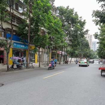 成都华西春熙天府广场九眼桥商圈豪华家庭套房酒店式公寓酒店提供图片