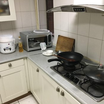 兔爷儿客栈(北京双井地铁站店)