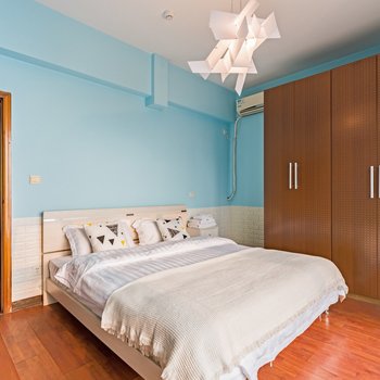 重庆猫头鹰7号·欢聚时光解放碑最中心公寓酒店提供图片