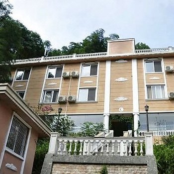 朝阳湖翡翠度假山庄酒店