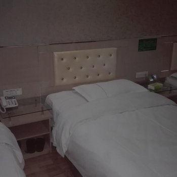 枣阳一特绿网(政法街店)酒店提供图片
