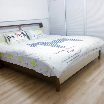 成都大洋小镇复式(王家塘街店)酒店提供图片