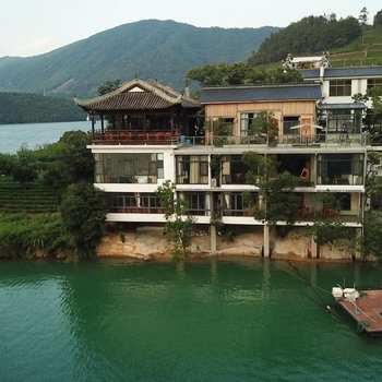 黄山太平湖知还农庄