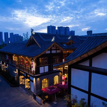 乐山龙泽客栈