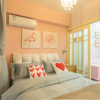 重庆九肆城市民宿解放碑店酒店提供图片