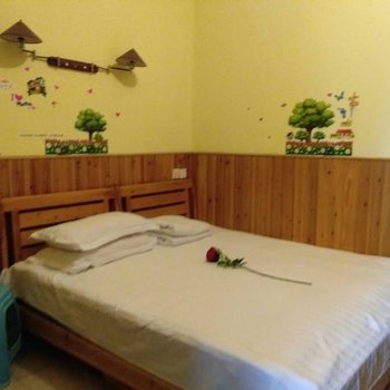 重庆西南大学内志成大厦芳庭温馨小屋(行署路分店)