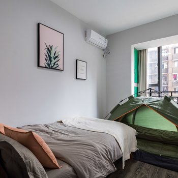 重庆感遇·乐章普通公寓(朝千路店)酒店提供图片