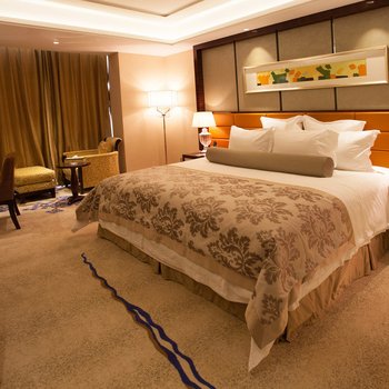 灵台阳光大酒店酒店提供图片
