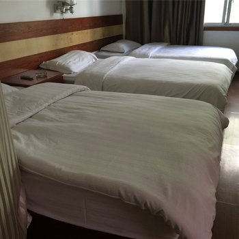 凤凰苗岭游宾馆酒店提供图片