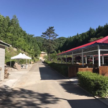 吉林龙湾山庄