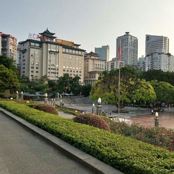 重庆恋上我家公寓(重庆市人民大礼堂分店)