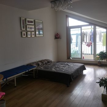 青岛世纪新村公寓(海滨七路店)酒店提供图片