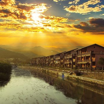 和平九连山温泉度假山庄
