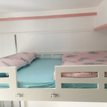 厦门金辉温馨小屋公寓(大头宝贝游乐园分店)