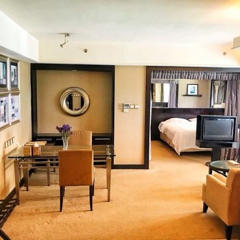 深圳小胖子的屋公寓(黄贝岭公园分店)