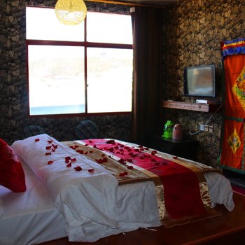 香格里拉山间云藏家主题客栈酒店提供图片