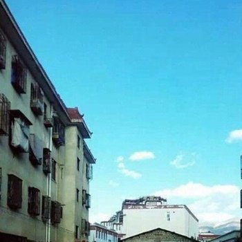 拉萨董小姐客栈