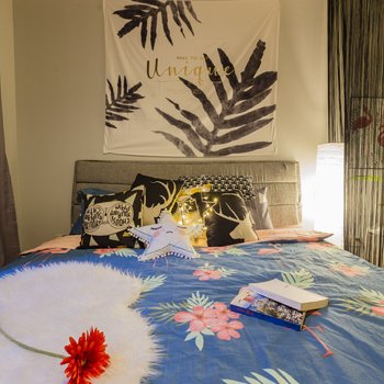 重庆乐乎居解放碑核心商圈旁楼下双地铁普通公寓酒店提供图片