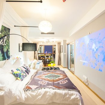 重庆麒寓民宿(人民路150号院分店)酒店提供图片