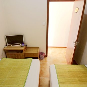 青岛好来屋旅馆汽车北站店酒店提供图片