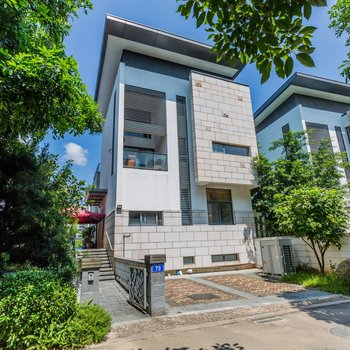 广州从化温泉轰趴主题别墅酒店提供图片