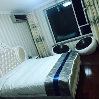 青岛赵女士特色民宿(海安路分店)酒店提供图片