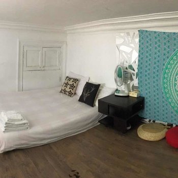 上海洄流之家普通公寓(汾阳路店)酒店提供图片