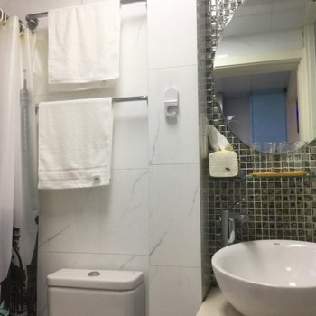 上海普通公寓(浦建路店)酒店提供图片