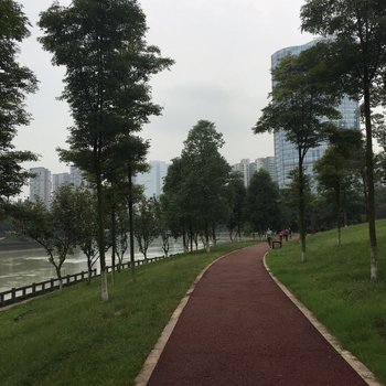 成都城南豪华江景房公寓酒店提供图片