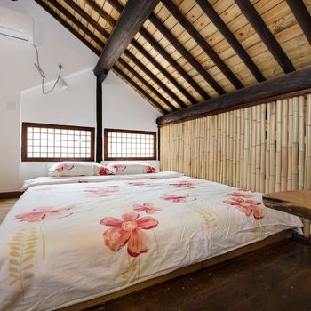 上海我们·1984(乐园附近的创意民宿)复式酒店提供图片