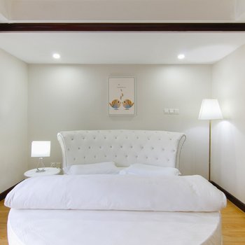 上海近外滩现代简约一居室酒店式公寓酒店提供图片