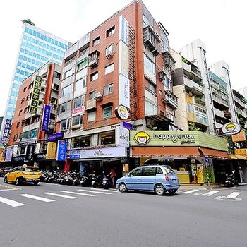 台北东区小花民宿