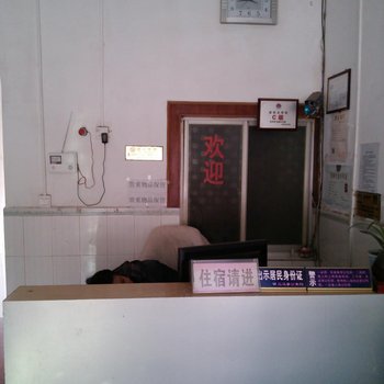 凤山三门海旅馆