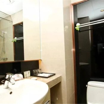 青岛维尼的熊公寓(新疆路分店)酒店提供图片