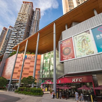 深圳北红山地铁站的舒适园景套房酒店式公寓酒店提供图片