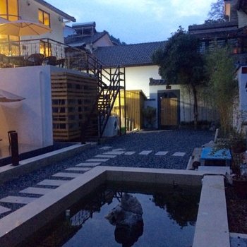 杭州锦泽陂民宿