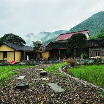 宣城西村里民宿