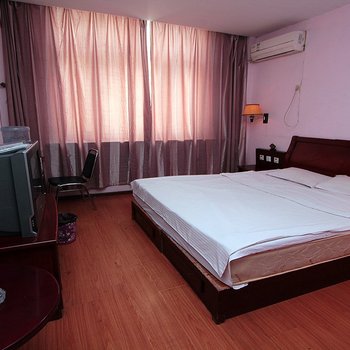 泗水大富豪商务宾馆酒店提供图片