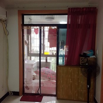 深圳用户5719特色民宿(布吉路分店)
