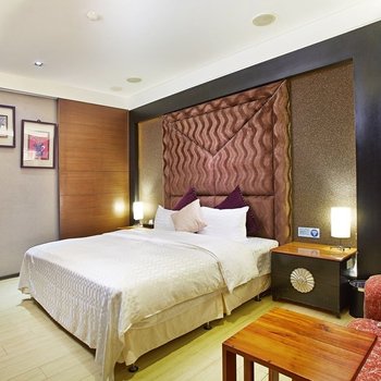 台南布拉格汽车旅馆酒店提供图片