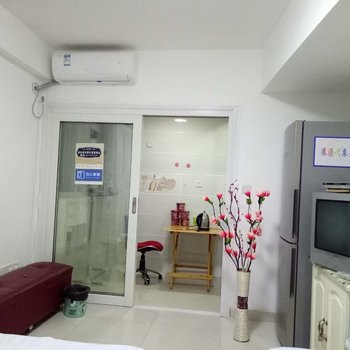 重庆罗家快乐驿站特色民宿(新华路分店)酒店提供图片