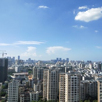 林兔子公寓(海口站前路店)