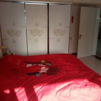 赤峰颜景新普通公寓酒店提供图片