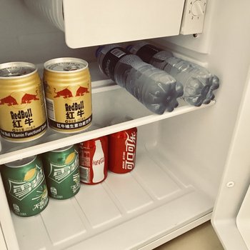 广州简简民宿(12号店)