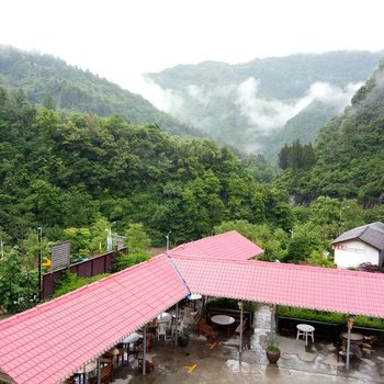 石泉山明水秀农家乐酒店提供图片