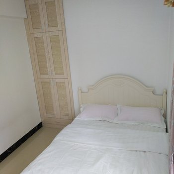 玉林银丰公馆公寓(良园路分店)