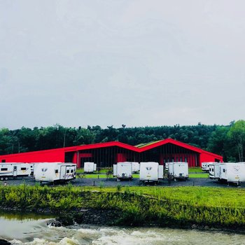 长白山万威房车度假酒店